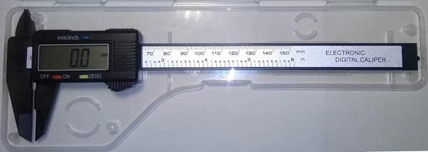 Штангенциркуль цифровой ШЦЦ-1-150-0.01 карбон